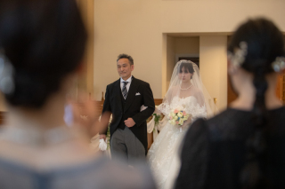 仙台ゆりが丘マリアージュアンヴィラ_【挙式フォト】牧師生演奏込みの本格挙式を