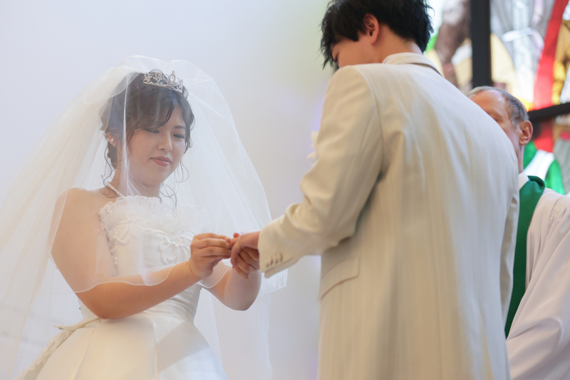 【アルバム付き大聖堂挙式プラン】200カットデータ込み!和装や色ドレスの撮影プランとの組み合わせにもおすすめ