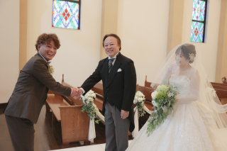 【セレモニーフォトプラン】挙式風の撮影ができるチャペルフォト