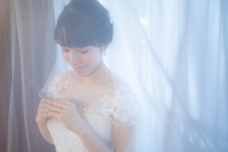 カーテンをつかって