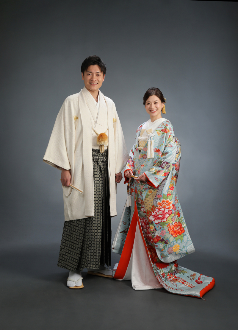 お着物の型付け、ポージングも瞬時に作ります。お任せください。