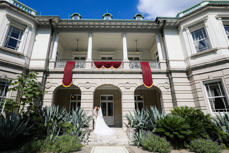 【紅葉◇12月撮影】歴史ある貴賓館でクラシカルな洋装ロケ≪衣装にこだわりのある方へ！来店時衣装試着付き≫