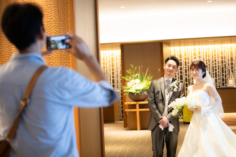 【大切なご家族さま・ご友人さまと一緒に】ファミリーフォトプラン / 貴賓館洋装ロケーションプラン