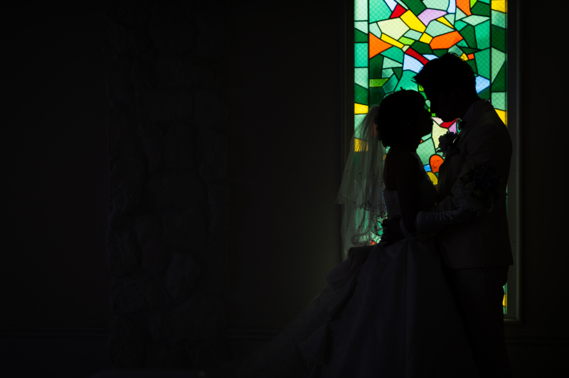 ステンドグラスのシルエット