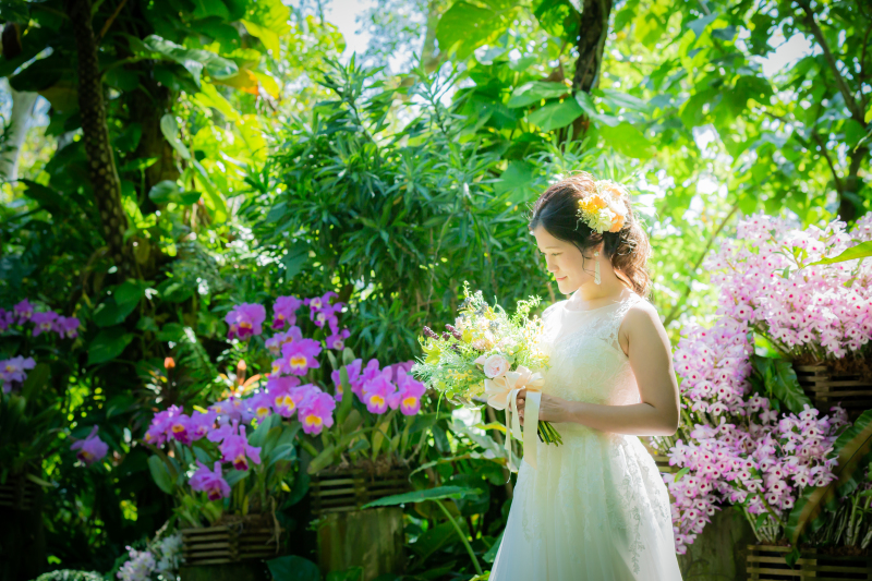 お花に囲まれて。。