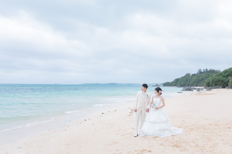 ビーチにてお散歩