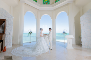 3つのチャペルからお好きなチャペルが選べます♪