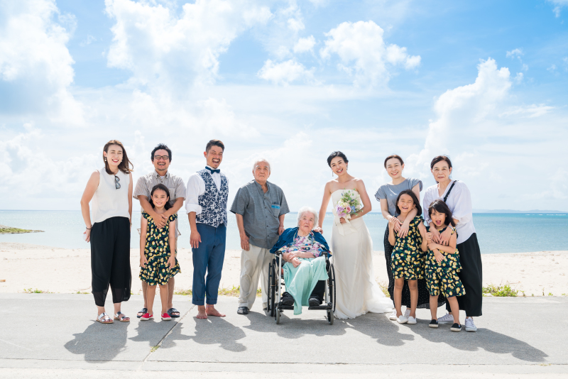 ご家族みんなで楽しくビーチフォト
