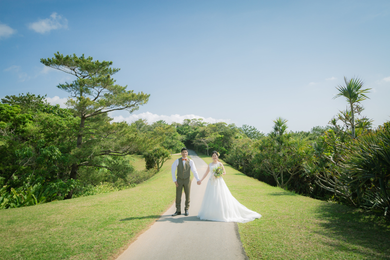 アンドゥフィーウェディング_ガーデンで撮影できる