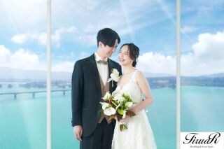 【期間限定プラン】〈チャペル＆ビーチフォト(古宇利島TiruaRチャペル)〉＼今だけコミコミ¥385,000→¥242,000／