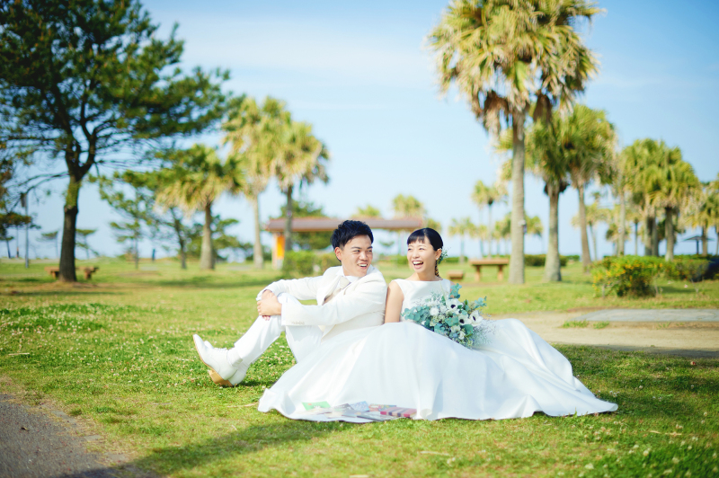 【南国宮崎でリゾート気分♪】ロケーション洋装グレードアッププラン＜データ30カット＋ドレス1着＋特製台紙付き＞