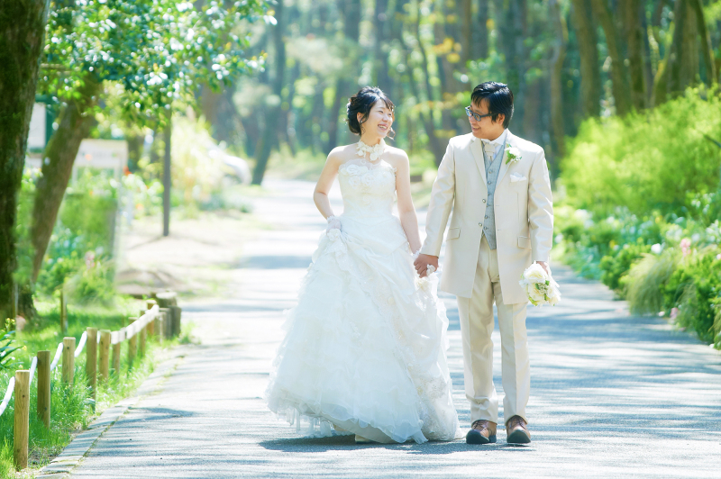 【打合せから撮影まで1日で完結】ロケーション洋装スタンダードプラン＜ドレス1着＋写真1ポーズデータ＆台紙付き＞