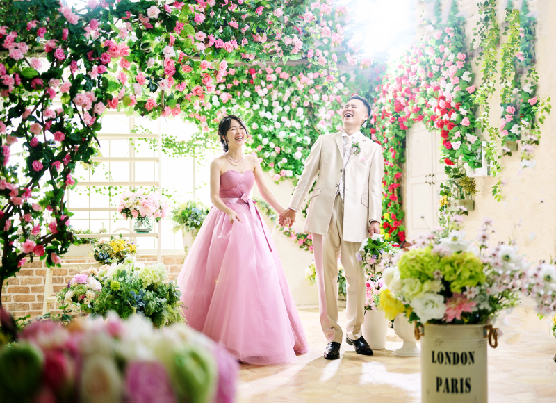 【平日撮影限定】ドレス1着＋データ&アルバム＋Wフォトフレーム２個プレゼント☆