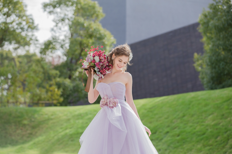 カラードレスが豊富な京都府の16スタジオを比較 前撮り 結婚写真 フォトウェディングのphotorait