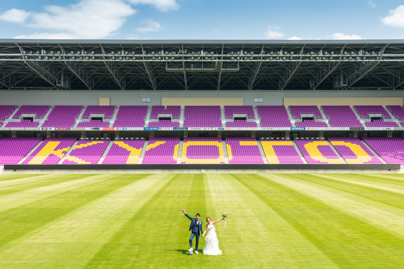 【タガヤブライダル限定】サンガスタジアムフォトプラン洋装2点