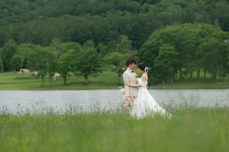 草原と湖と森と