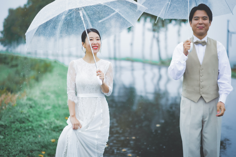 雨を楽しむ。