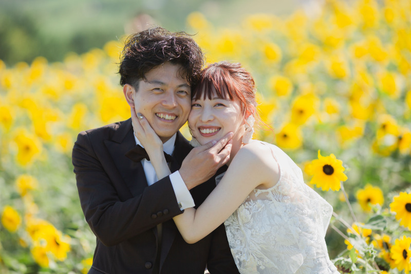 ロケ地3か所【北海道満喫プレミアム】衣装+ヘアメイク+アクセサリー+ブーケ等/写真データ350枚+アルバム35cut/レタッチ