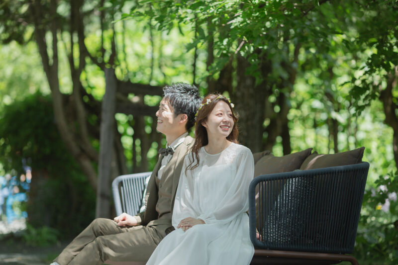 【上野ファームでウエディング撮影】衣装+ヘアメイク+アクセサリー+ブーケ等/写真データ250枚+アルバム25cut/レタッチ修正