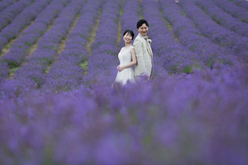 【上野ファーム+お好きなロケ1か所】衣装+ヘアメイク+アクセサリー+ブーケ等/写真データ350カット納品/美肌小顔レタッチ修正