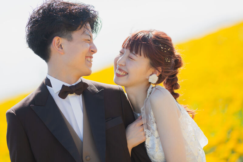 【富良野/美瑛 花畑ロケ撮影】衣装+ヘアメイク+アクセサリー+ブーケ等◎写真データ250枚+アルバム35cut/レタッチ修正