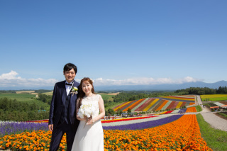 三愛の丘、四季彩の丘2か所でフォトウェデイング