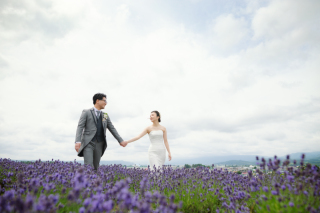ラベンダー畑と水辺でのWedding　Photo