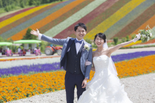 美瑛・富良野色彩の丘、日の出公園、鳥沼公園３か所お子様と家族でフォトウェデイング