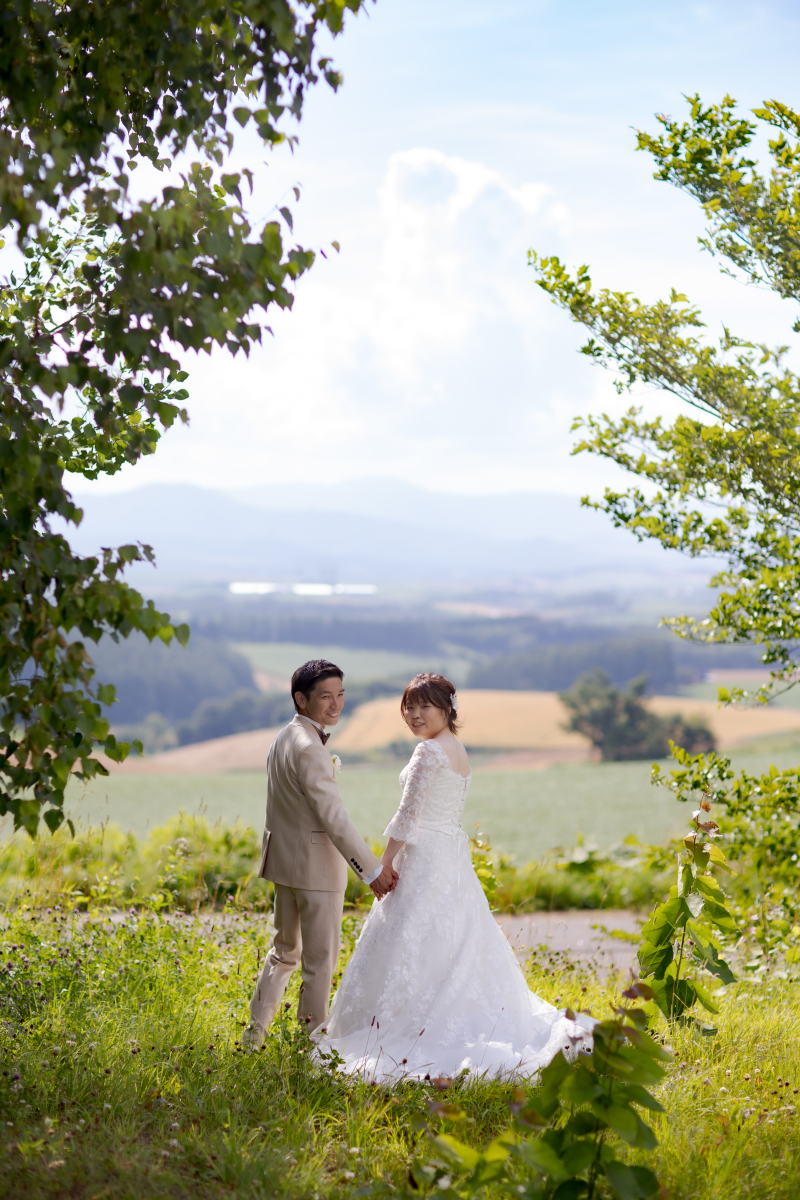 遠くに十勝連峰