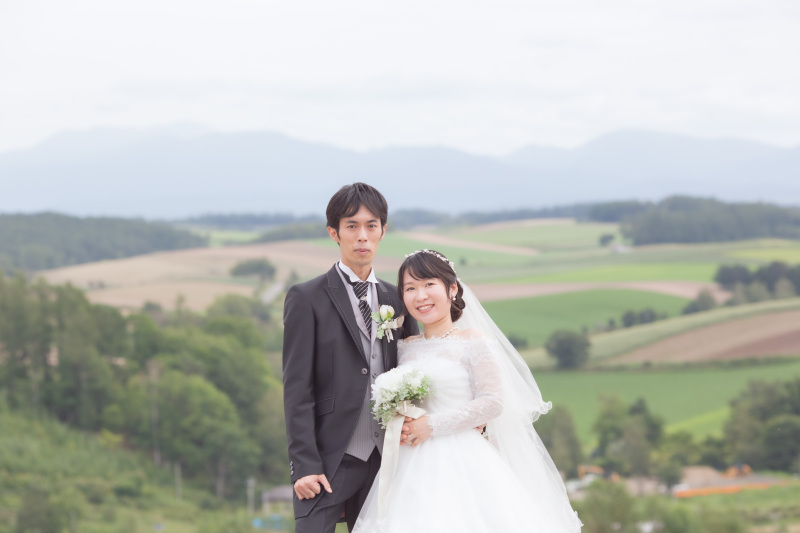 美瑛の丘を望む