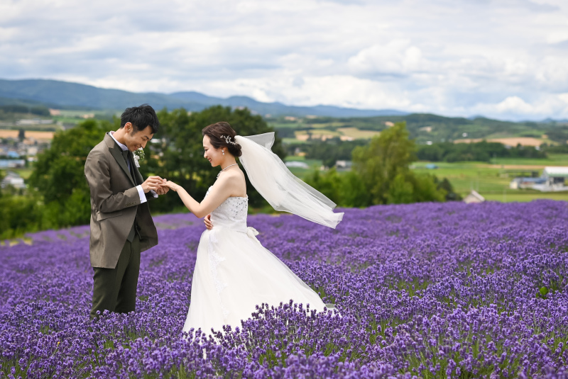 富良野山に囲まれています
