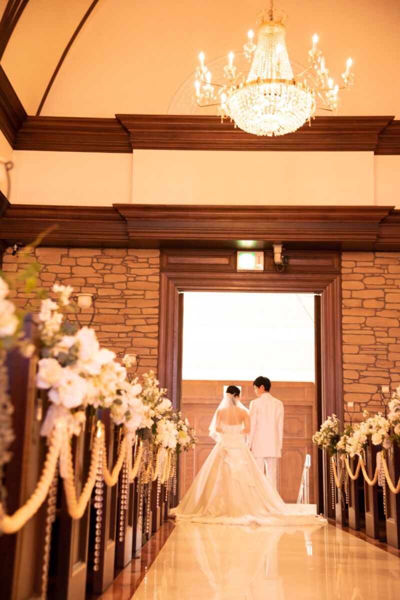 ヘアメイクスタッフ