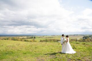 丘のうえロケーションフォト／ウェディングドレス＆カクテルドレス