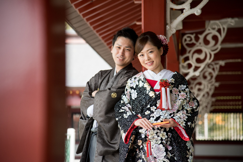 和装で神社スタート