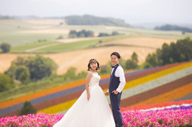 新婚旅行も兼ねて。北海道の大自然を背景に【お客様の声】