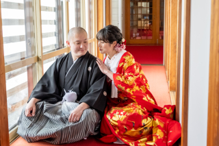 丘のうえ（Hills Studio）_冬の北海道　旭川護国神社　雪の大地　