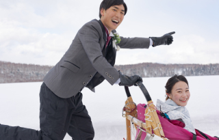 丘のうえ（Hills Studio）_白銀の真ん中で犬ぞり丘のうえフォトウェデイング