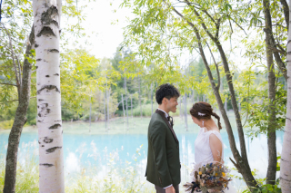 丘のうえ（Hills Studio）_丘のうえ　青い池、千代田ファーム、四季彩の丘