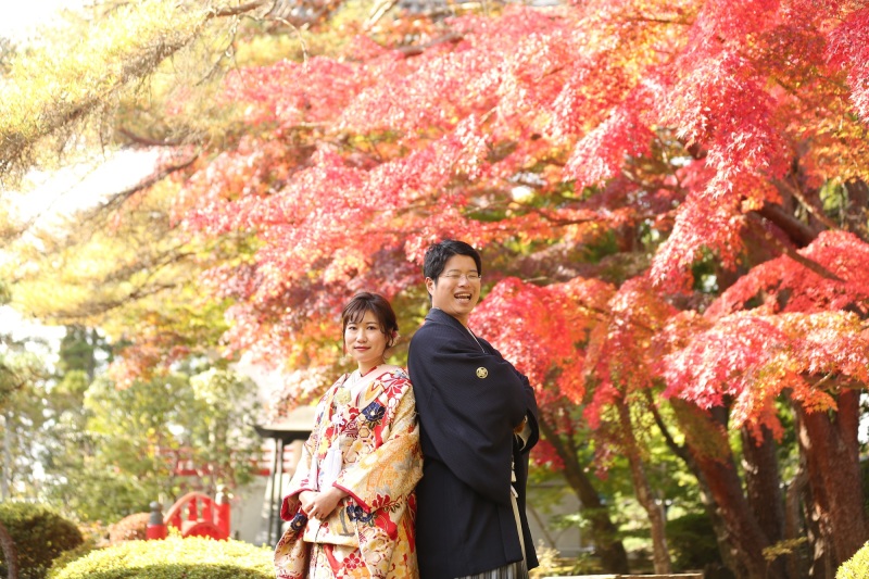 背中合わせでも！