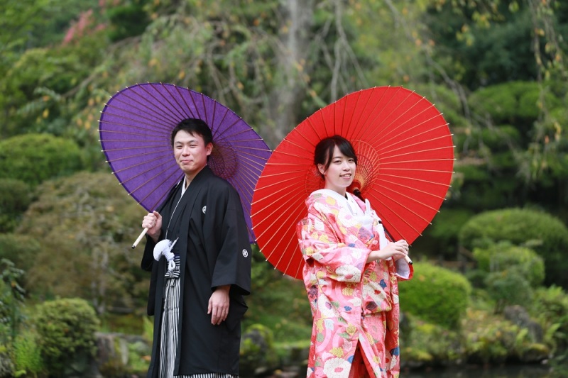 和傘をつかって