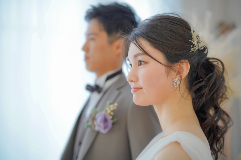 こだわりヘアもしっかり見えるように。