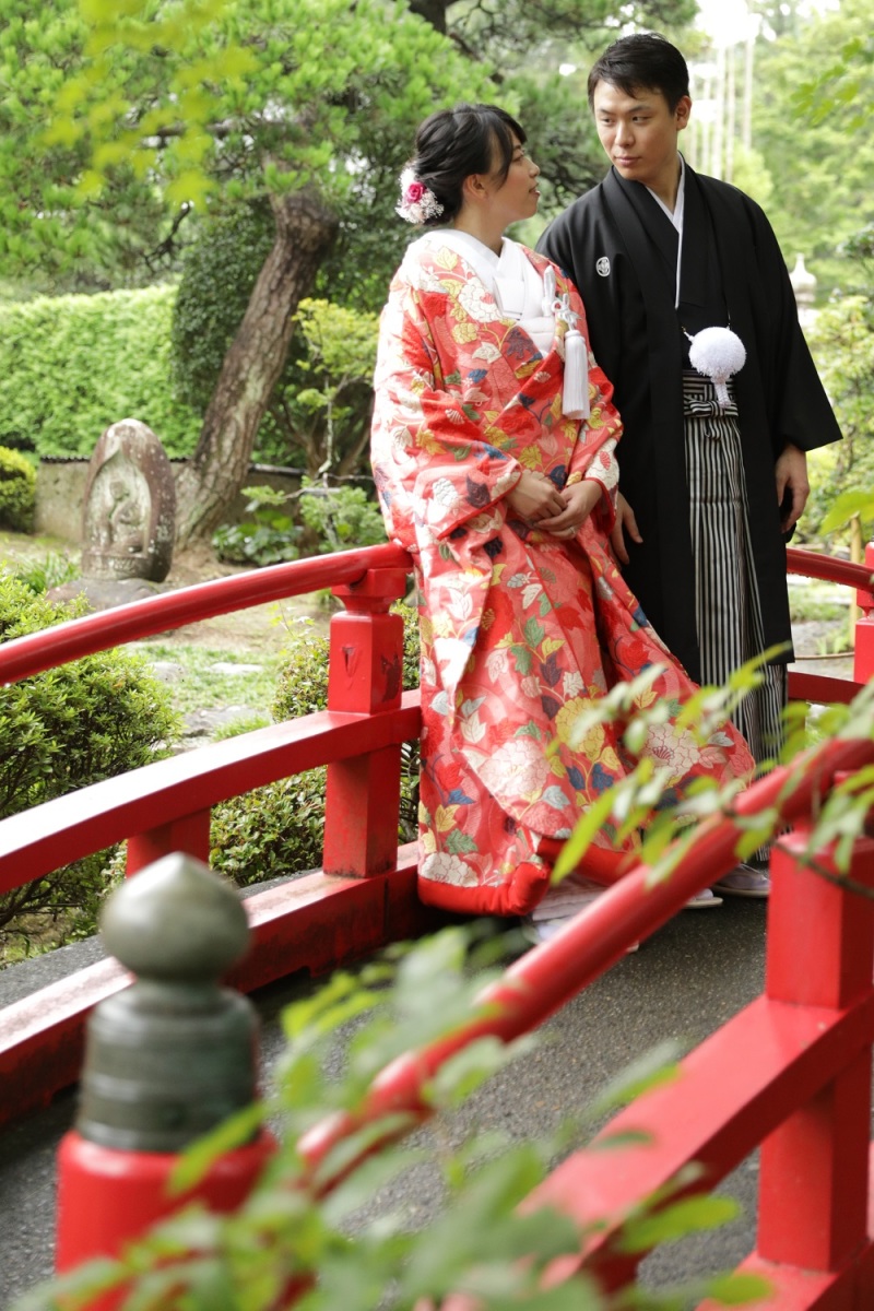 赤い橋で・・・