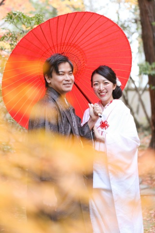 紅葉の和装ロケーション撮影