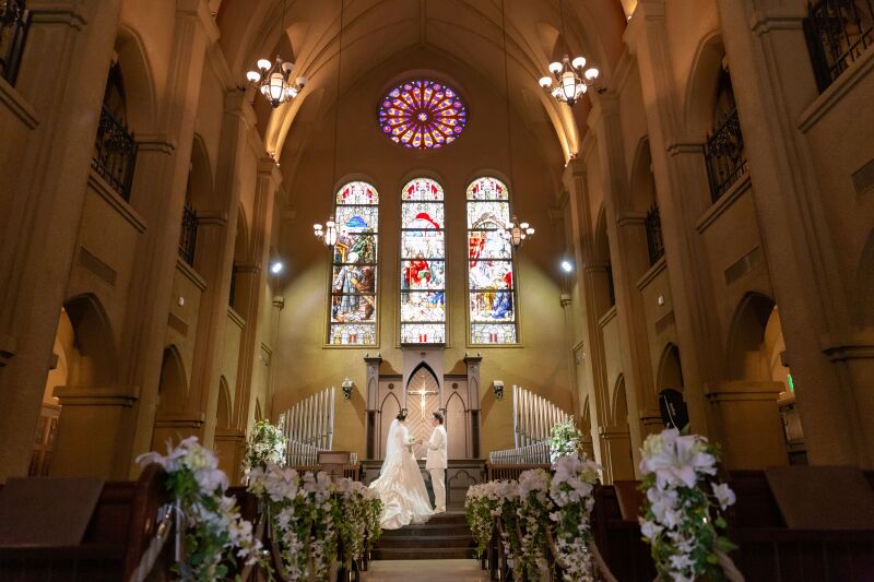 【ドレスでチャペルを貸し切り撮影♡】チャペル撮影・ドレス1着・全データセットプラン+衣装セレクト制限なし