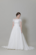 ウエディングドレスNo.008