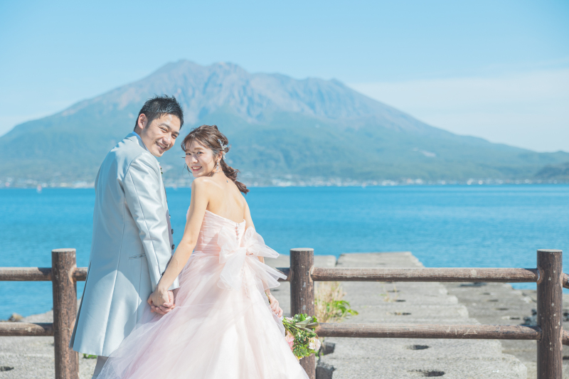 ラストカットは後ろ姿で