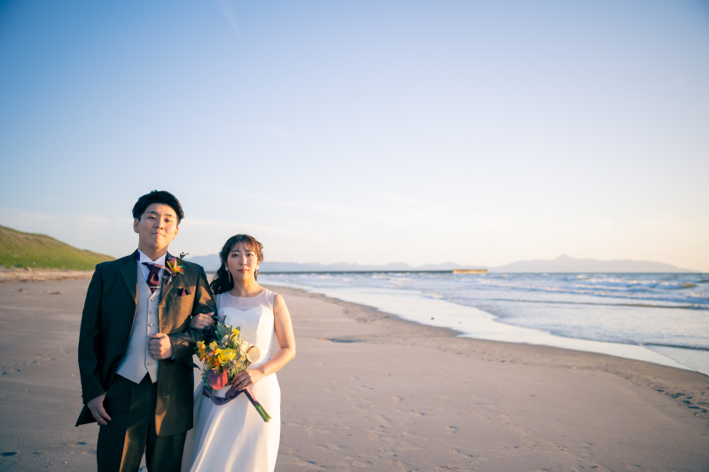 海辺で大人っぽく