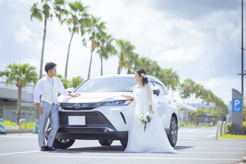 家族みんなでウェデングフォト!愛車との撮影も♪【和装&洋装 スタジオ+ロケ撮影】