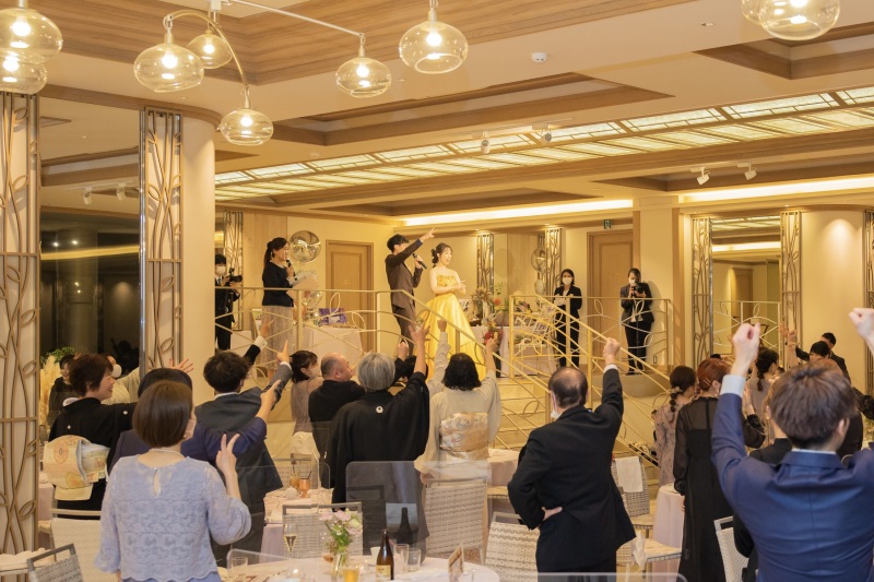 じゃーんけん、ポン!!