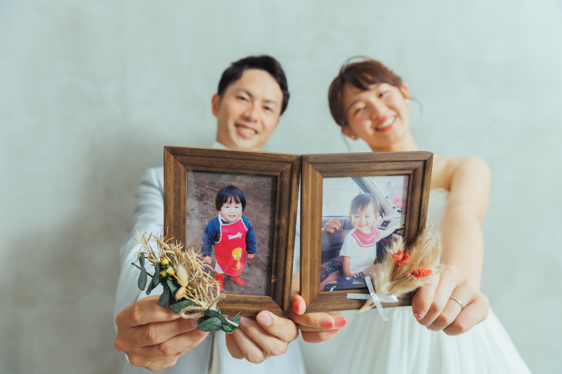 小さい頃のお写真を持って